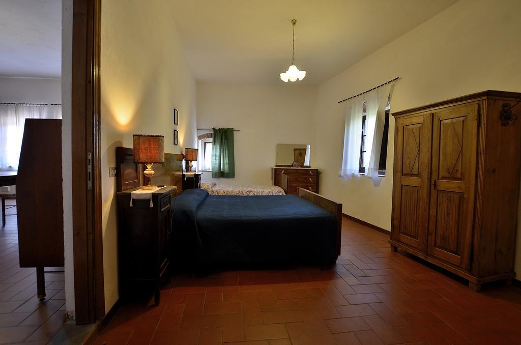 Agriturismo Poggio Ai Grilli 甘巴西 客房 照片